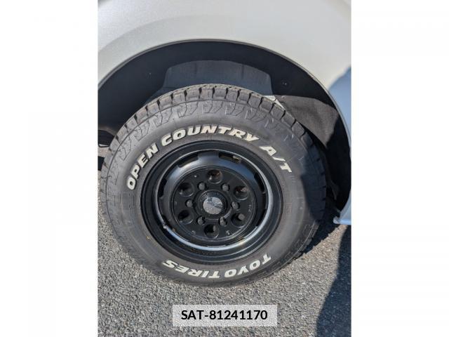 Toyota HIACE WAGON 2024-02 7867495-13