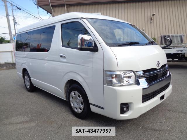 Toyota HIACE WAGON 2024-02 7872674-18