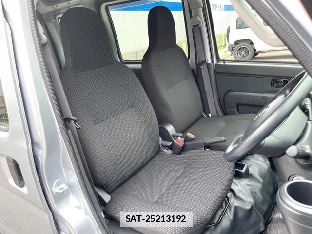 Daihatsu HIJET CARGO 2020-10 7867081-11
