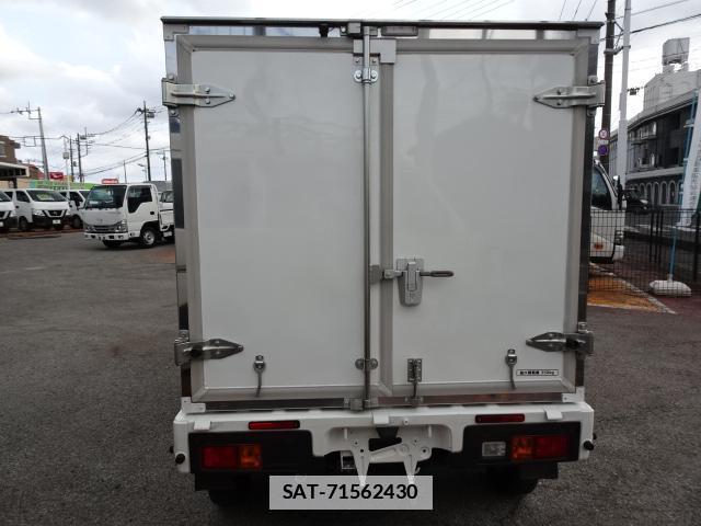 Daihatsu HIJET TRUCK 2022-05 7867614-1