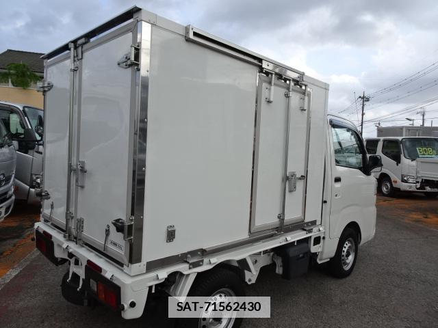 Daihatsu HIJET TRUCK 2022-05 7867614-13
