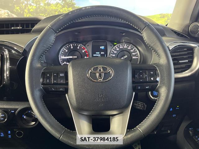 Toyota HILUX 2022-08 7867933-11