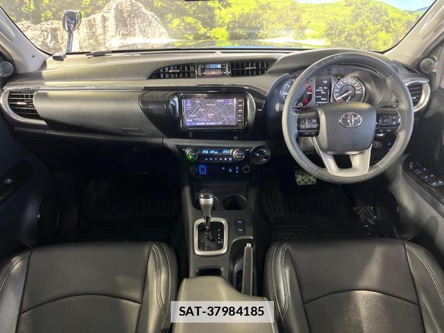 Toyota HILUX 2022-08 7867933-2