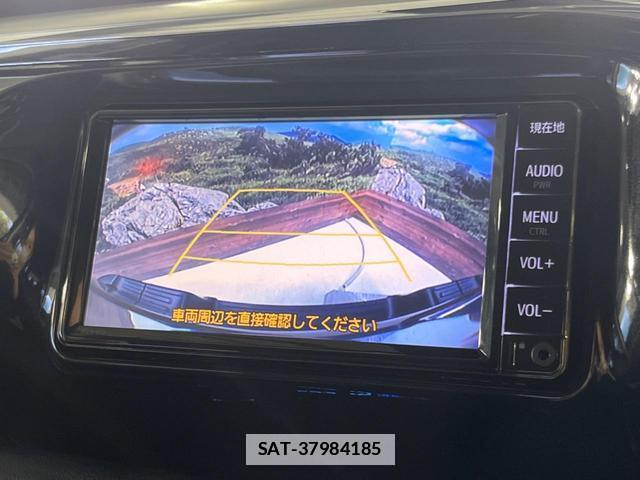 Toyota HILUX 2022-08 7867933-7