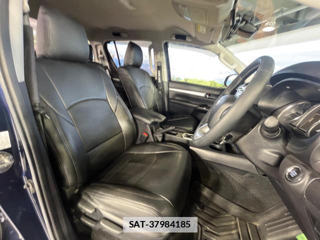 Toyota HILUX 2022-08 7867933-9