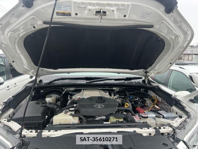 Toyota HILUX 2020-09 7868507-16