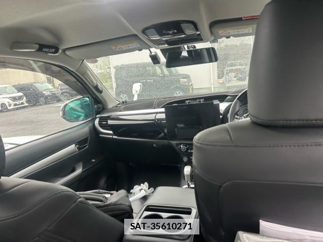 Toyota HILUX 2020-09 7868507-5