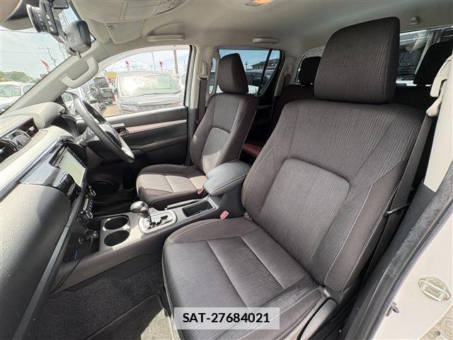 Toyota HILUX 2021-06 7870480-18