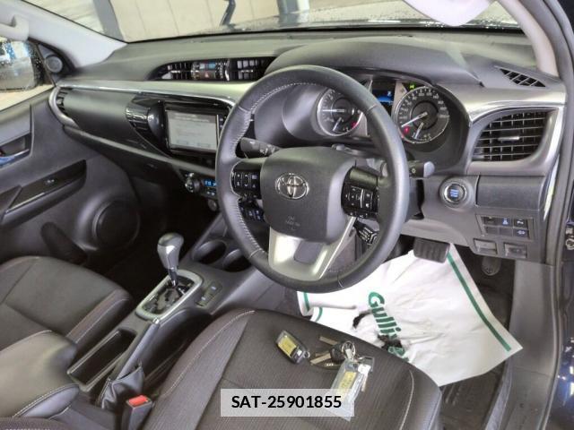 Toyota HILUX 2022-11 7871214-2