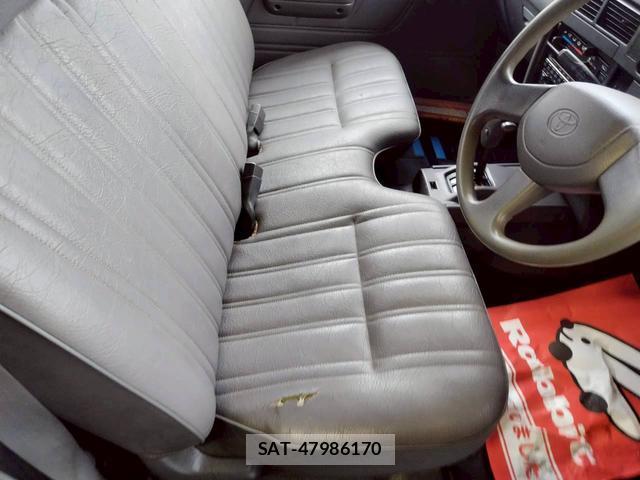 Toyota HILUX 1995-03 7872423-17
