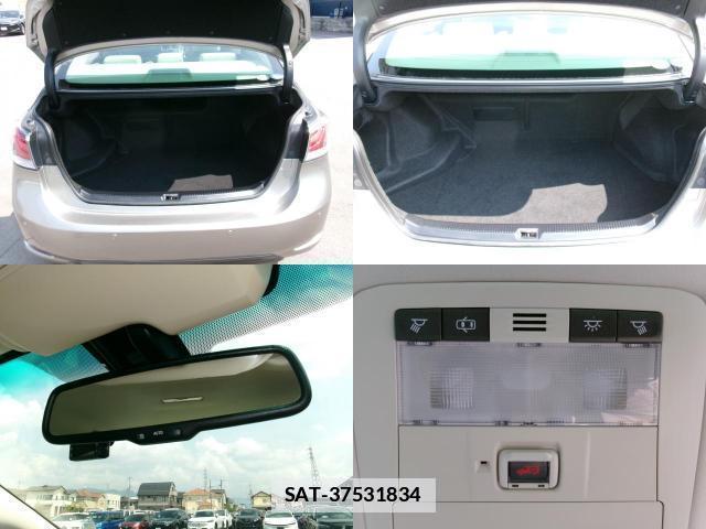 Lexus HS 2016-03 7868959-18