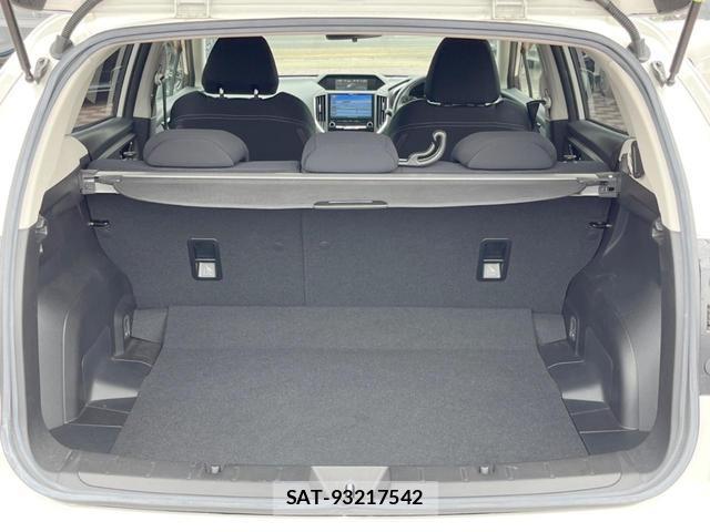 Subaru IMPREZA SPORTS 2017-08 7869565-9