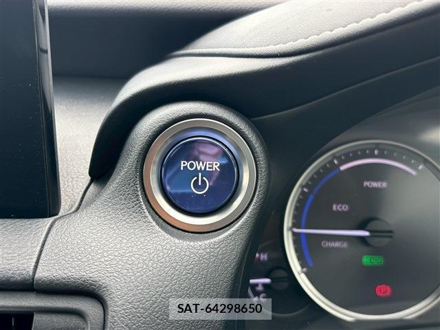 Lexus IS 2021-06 7871475-18