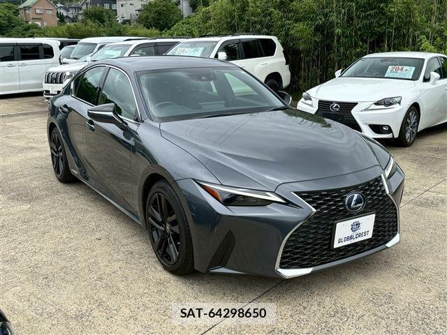 Lexus IS 2021-06 7871475-7