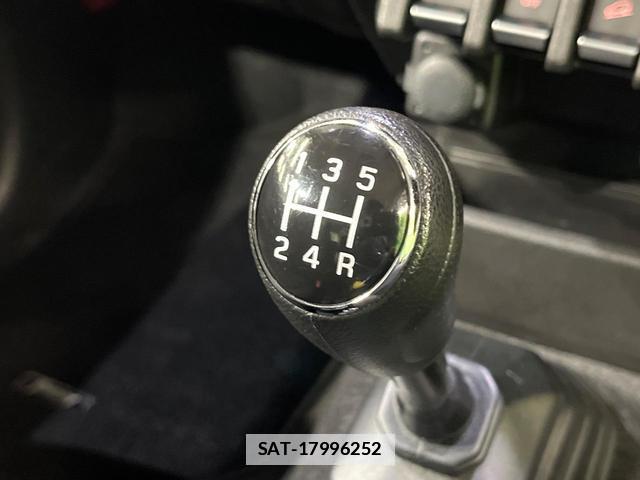 Suzuki JIMNY 2021-01 7868454-4
