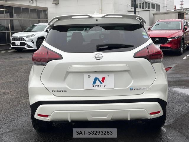 Nissan KICKS 2020-07 7869682-14