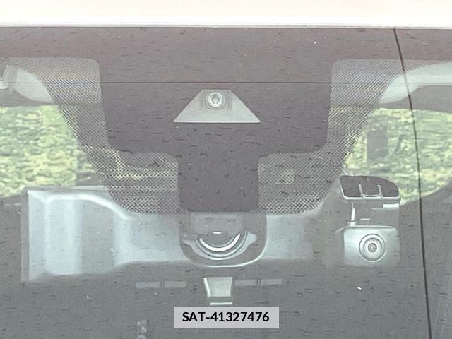Nissan KICKS 2020-09 7872106-5