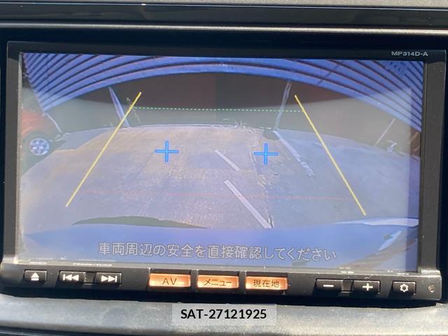 Nissan LAFESTA 2015-04 7869903-9