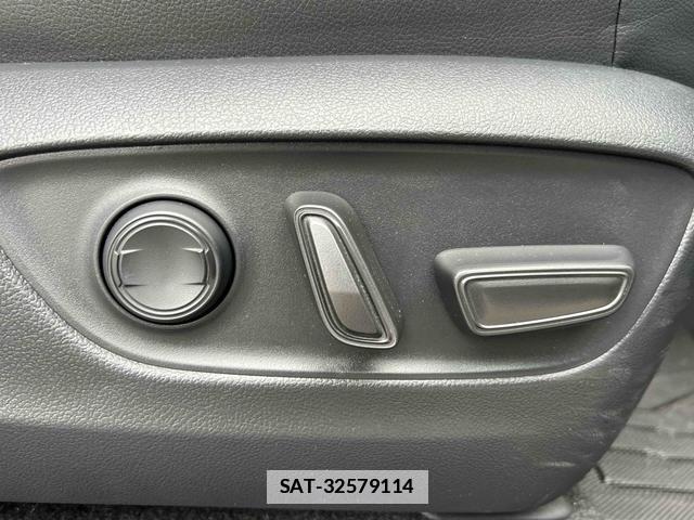 Toyota Land Cruiser 250 2025-06 7867141-16