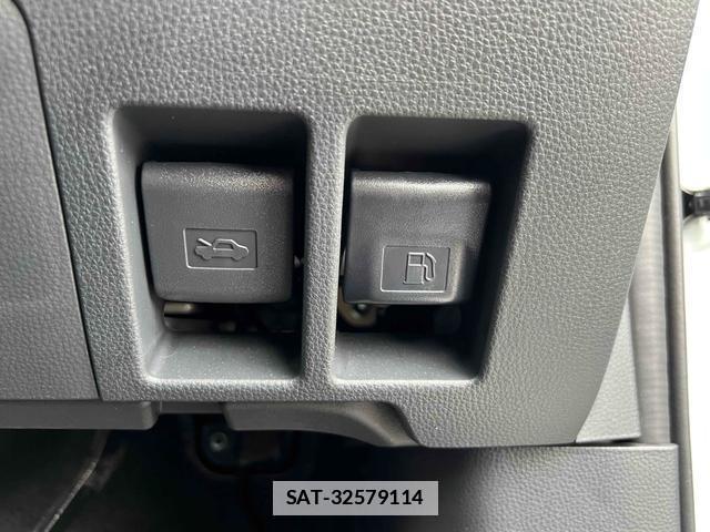 Toyota Land Cruiser 250 2025-06 7867141-19