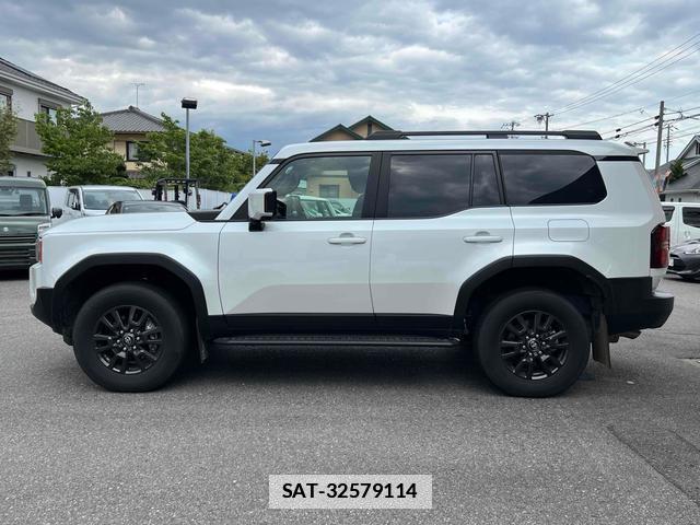 Toyota Land Cruiser 250 2025-06 7867141-4