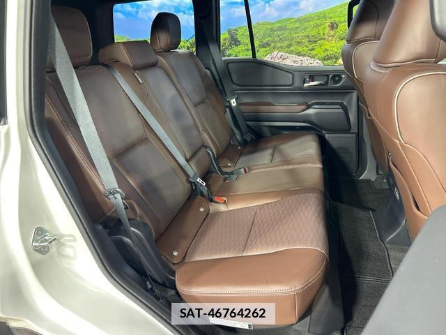 Toyota Land Cruiser 250 2024-07 7871307-8