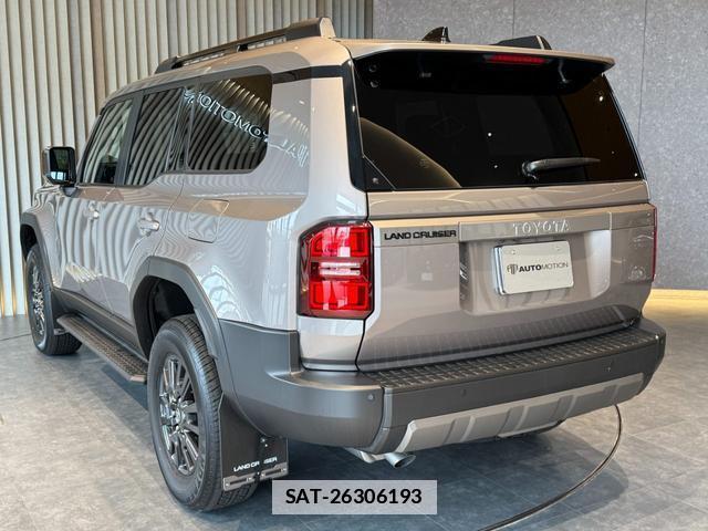 Toyota Land Cruiser 250 2024-10 7871586-17