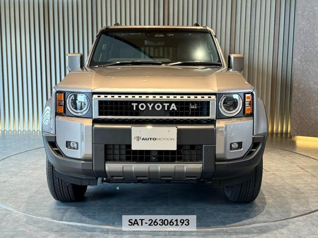 Toyota Land Cruiser 250 2024-10 7871586-4