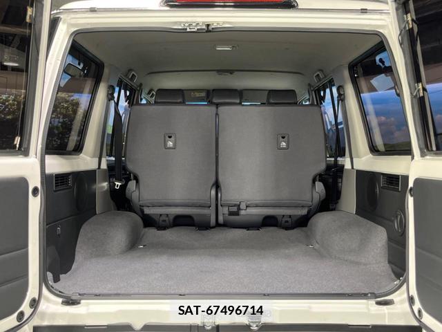 Toyota Land Cruiser 70 2025-09 7867936-10