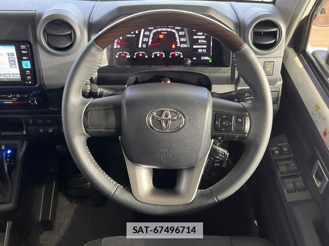 Toyota Land Cruiser 70 2025-09 7867936-11