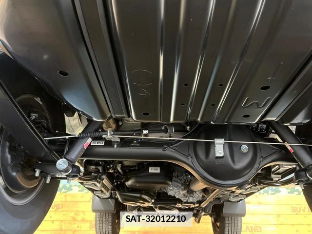 Toyota Land Cruiser 70 2025-05 7869272-18