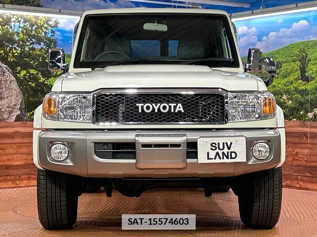 Toyota Land Cruiser 70 2014-09 7871299-13