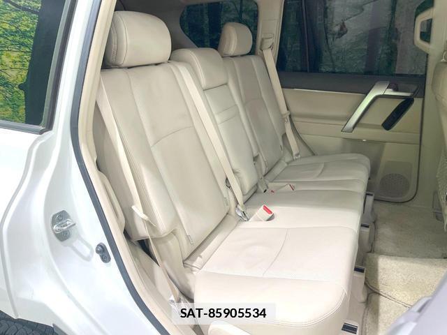 Toyota LAND CRUISER PRADO 2023-01 7868220-8