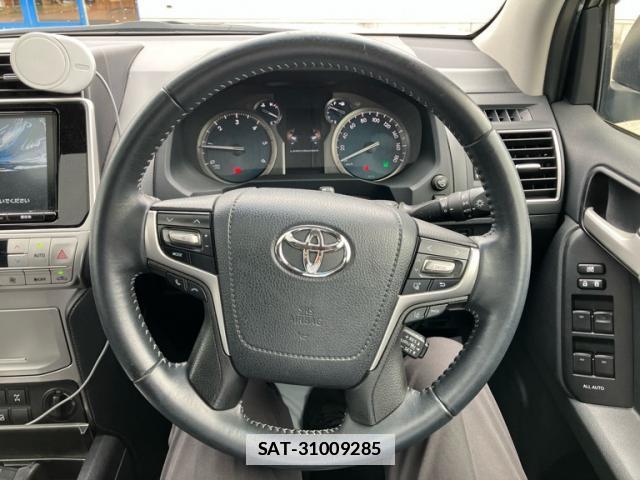 Toyota LAND CRUISER PRADO 2018-09 7868554-11