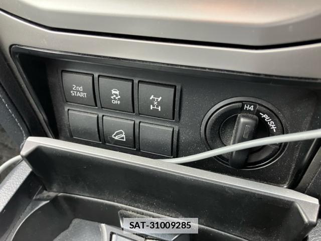 Toyota LAND CRUISER PRADO 2018-09 7868554-18
