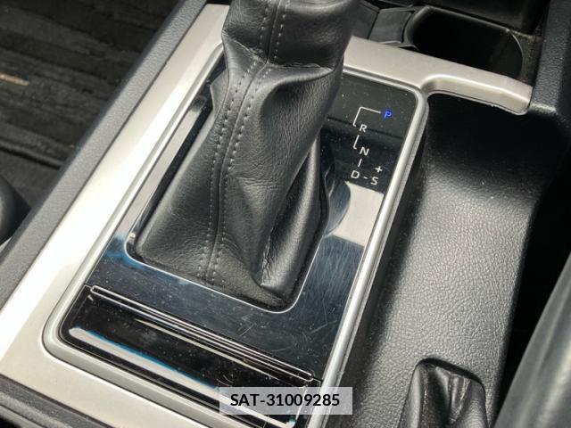 Toyota LAND CRUISER PRADO 2018-09 7868554-19