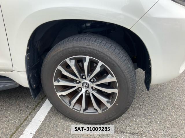 Toyota LAND CRUISER PRADO 2018-09 7868554-3