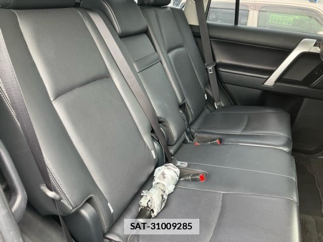 Toyota LAND CRUISER PRADO 2018-09 7868554-8