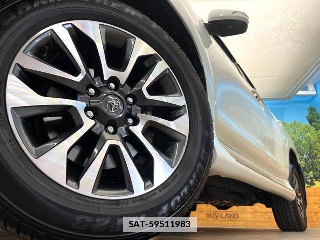 Toyota LAND CRUISER PRADO 2023-03 7869285-13
