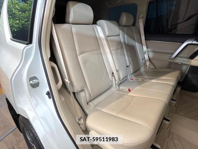 Toyota LAND CRUISER PRADO 2023-03 7869285-8