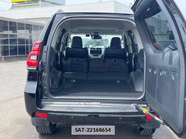 Toyota LAND CRUISER PRADO 2022-09 7869685-12