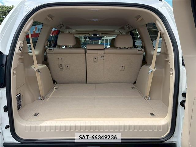 Toyota LAND CRUISER PRADO 2024-04 7872073-16