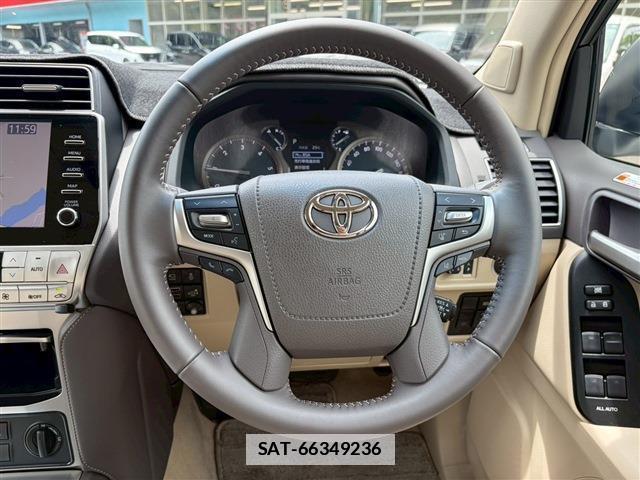 Toyota LAND CRUISER PRADO 2024-04 7872073-17