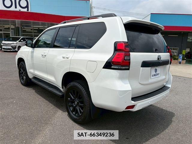 Toyota LAND CRUISER PRADO 2024-04 7872073-7
