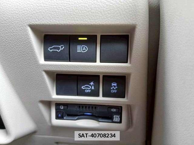 Toyota LAND CRUISER 2023-07 7867191-15