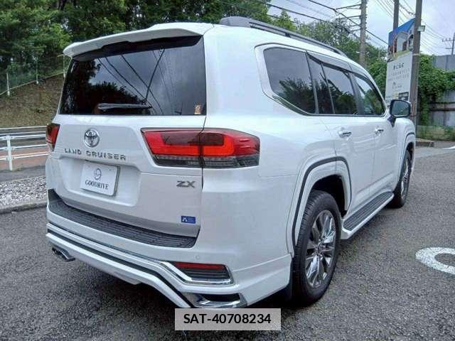Toyota LAND CRUISER 2023-07 7867191-4