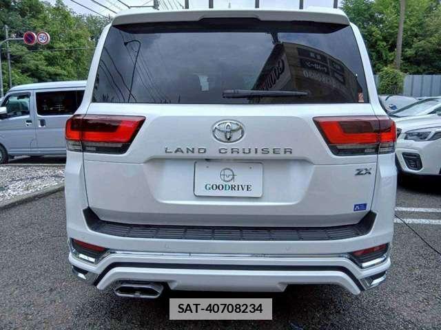 Toyota LAND CRUISER 2023-07 7867191-5