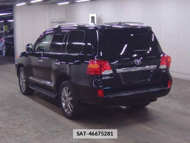 Toyota LAND CRUISER 2015-02 7867284-1