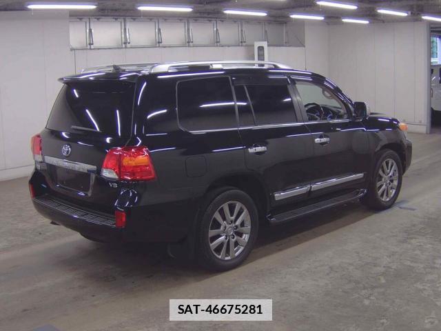 Toyota LAND CRUISER 2015-02 7867284-4