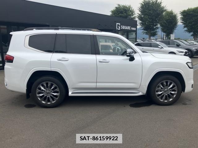 Toyota LAND CRUISER 2023-05 7870528-3